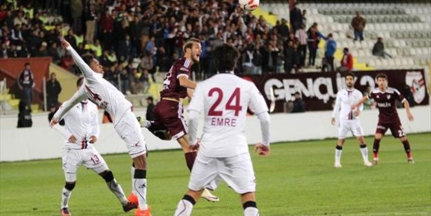 Elazığspor evinde kazandı