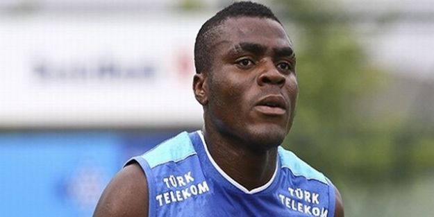 Emenike 'zemini' suçladı!