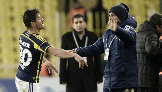 Emre: Yine benim üzerime gelecekler