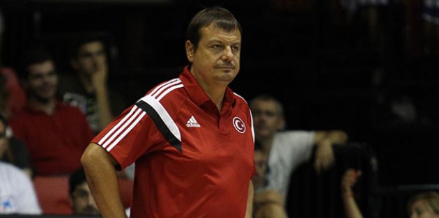 Ergin Ataman oyundan memnun!