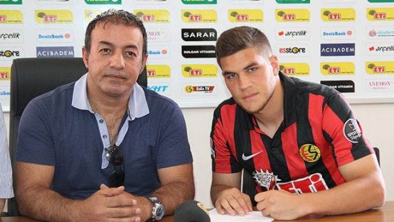 Es-Es'ten 2 imza daha!