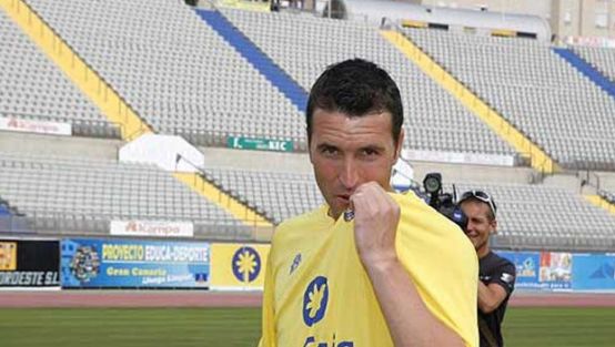 Eski F.Bahçeli hoca oldu!