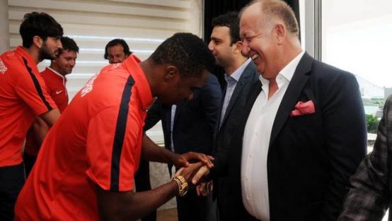 Eto'o'ya bayram harçlığı..