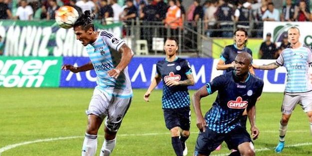 F.Bahçe'de Alves şoku