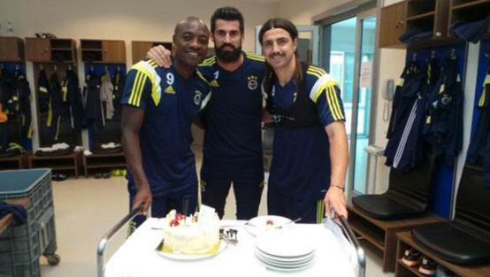 F.Bahçe'den Mehmet Topuz'a sürpriz