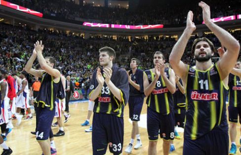 Fener Rakipsiz!