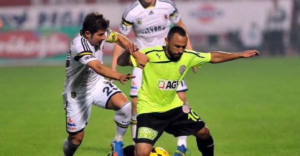 Fenerbahçe, 90'da vurdu