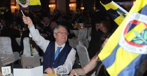 Fenerbahçe Ailesi Ebru Gündeş ve Enbe Orkestrası ile Eğlendi
