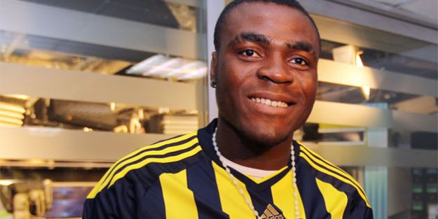 Fenerbahçe Emenike'yi borsaya bildirdi.