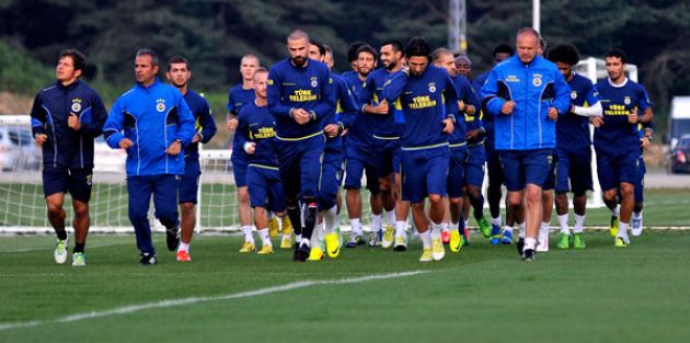 Fenerbahçe'de rakipler belli oldu
