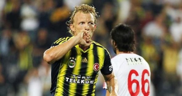 Fenerbahçe'de Yabancılar Çalışıyor