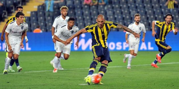 Fenerbahçe'den  Vitoria Guimaraes e 3 gol