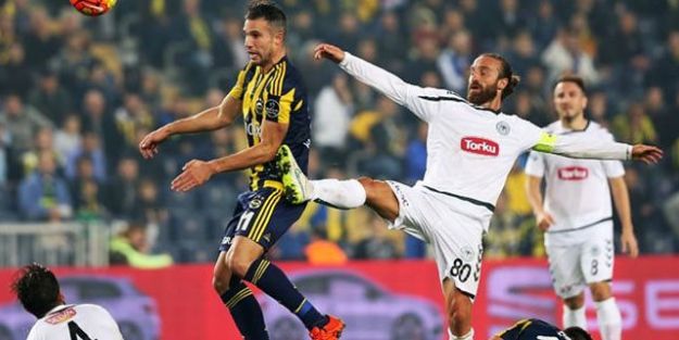 Fernandao Fener'i ipten aldı!