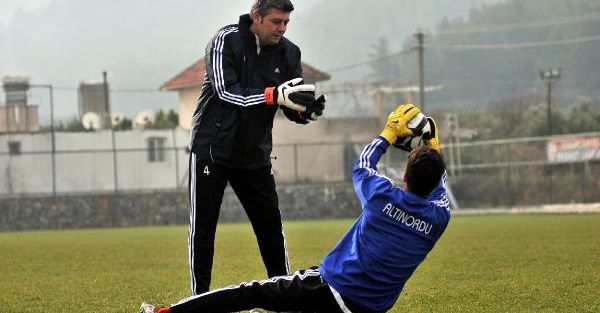 Fevzi Tuncay Altinordu'da