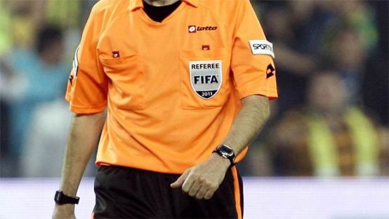 FIFA'dan hakemlere yeni yetki