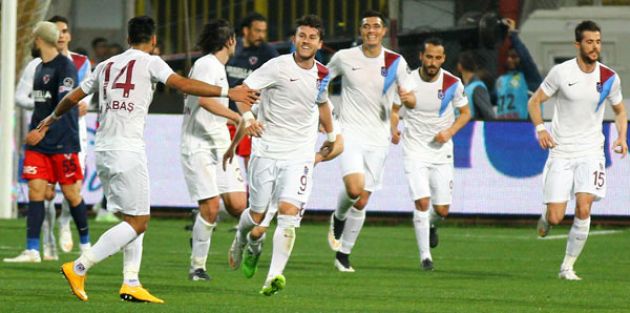 Fırtına, Mersin'de esti: 1-5