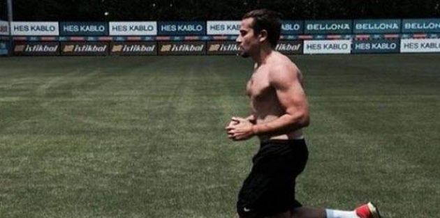 Florya'da yalnız Aslan!