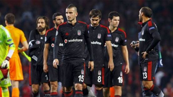 'Formanız için oynayın, şerefsizler'