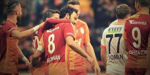 Galatasaray, Adanaspor'u 4-0 yendi
