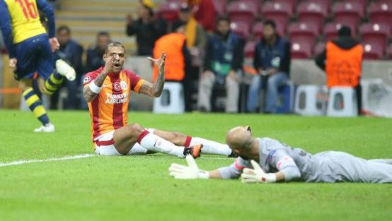 Galatasaray Arena'da dağıldı!
