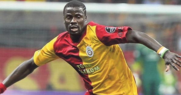 Galatasaray Eboue'yi gönderiyor