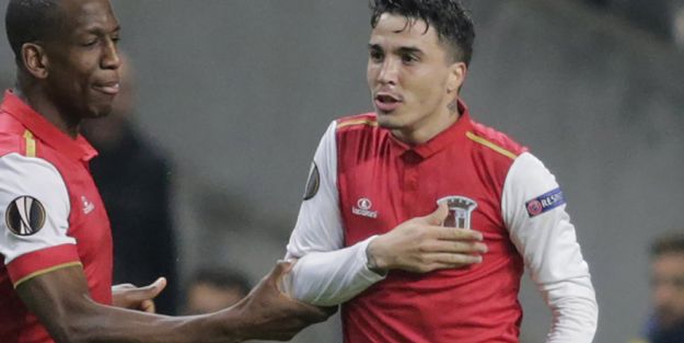 Galatasaray Josue transferini duyurdu.