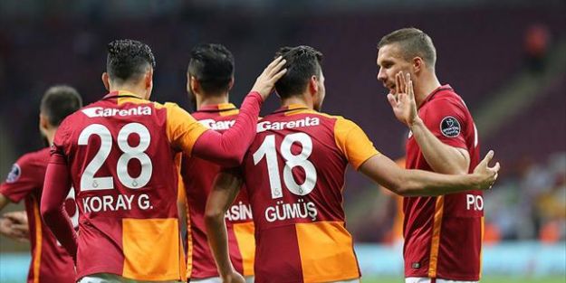 Galatasaray, Manchester United'le karşılaşacak