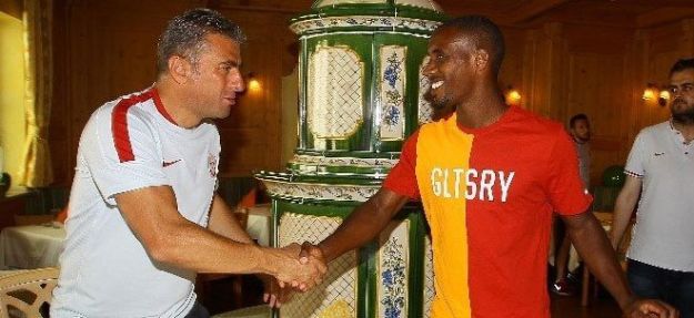 Galatasaray'ın yeni Hakan Balta'sı Lionel Carole!