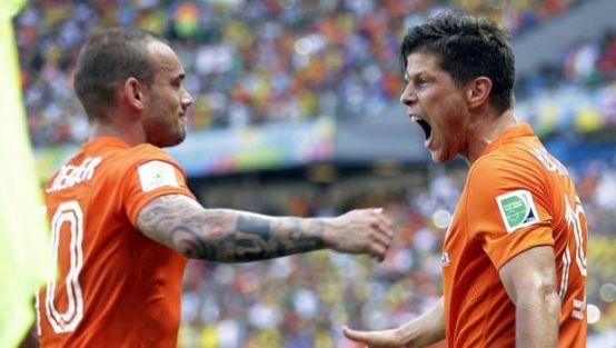 Huntelaar için Sneijder devrede!