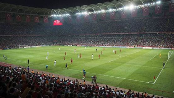 İzlanda maçı Konya'da!
