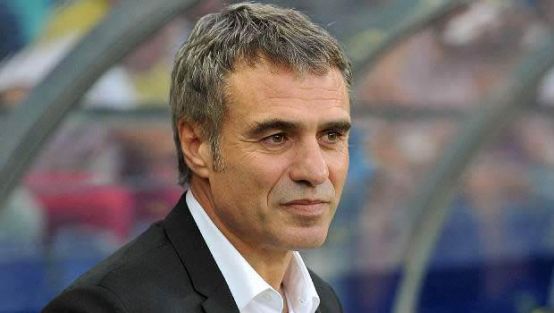 Kadıköy'de Ersun Yanal sesleri.