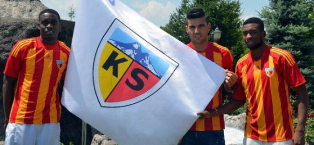 Kayseri'ye Karabük'ten 3 transfer