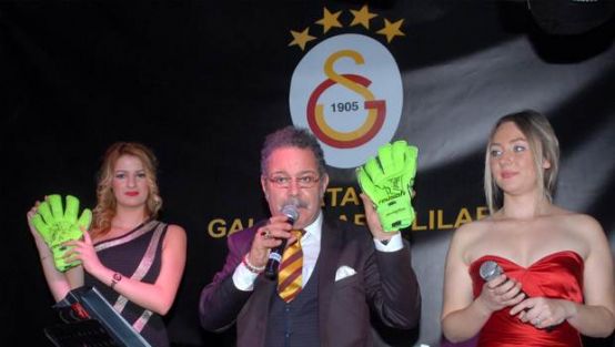 Muslera’nın eldivenine 7 bin lira