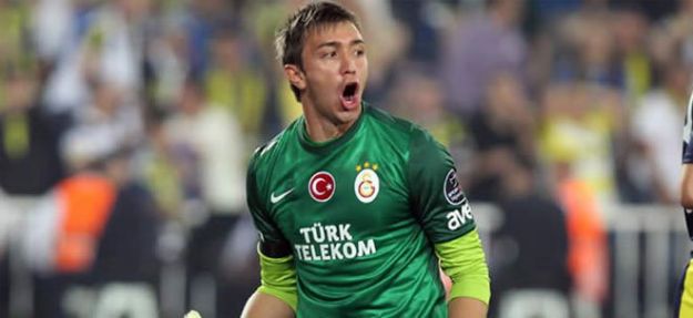 Muslera'ya çılgın teklif!