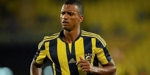 Nani ezeli rakibe mi gidiyor?