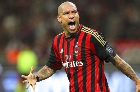 Nigel De Jong'dan 3 yıllık imza!