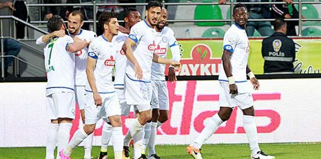 Rizespor ligde kalmayı garantiledi