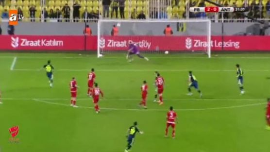 Şener'in golü dünyayı salladı!