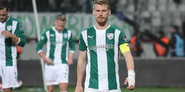 Serdar Aziz Sakatlandı