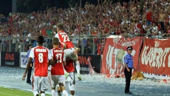 Skenderbeu tekledi!