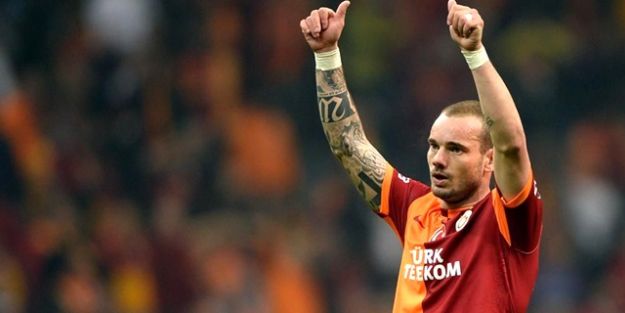 Sneijder: Gelecek sezon G.Saray'da devam edeceğim