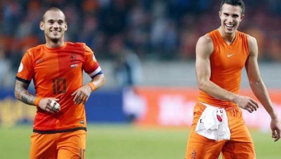 Sneijder'den Persie'ye destek