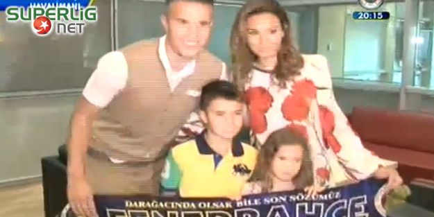 SON DAKİKA! Robin Van Persie İstanbul'da!