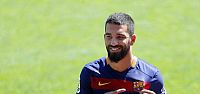 Arda Turan: "Barcelona'da olmak çok özel"...