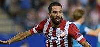 Arda Turan rekor ücretle Premier Lig'e..