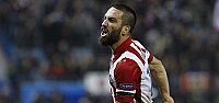 Arda Turan: 'Yatakta top sektiren adamım'