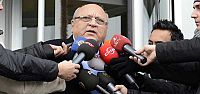 Baroni Konusu Büyüyor! "Senin Sesini Keserler"
