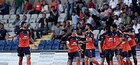 Başakşehir galibiyetle tanıştı