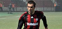 Beşiktaş Serdar Kurtuluş'u açıkladı