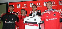 Beşiktaş'ın yeni forması İngiltere’de...